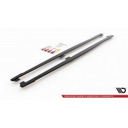 Накладки сплиттеры на пороги на BMW 1 F20 / F21 M-Pack / M140i рестайл